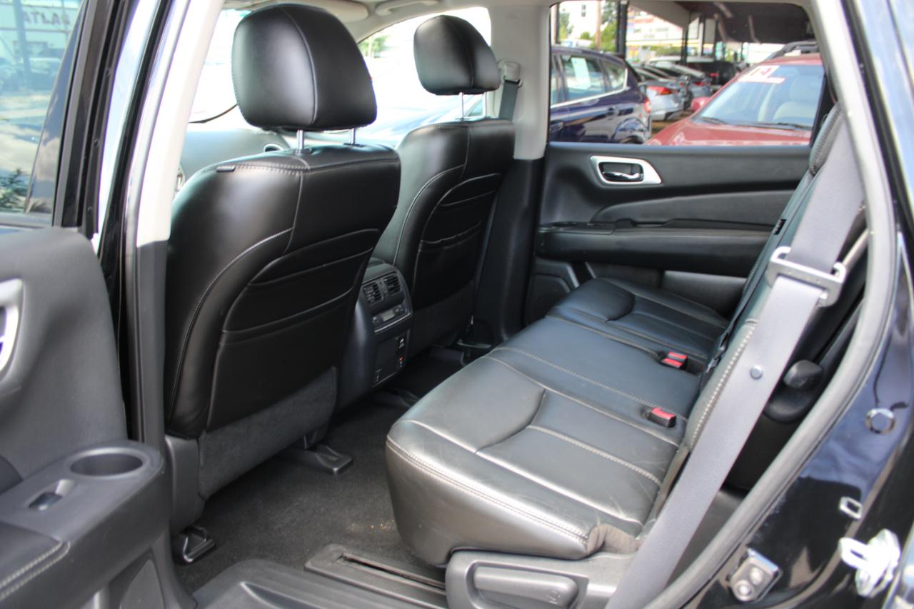 Nissan Pathfinder 4WD 4dr SL 2013