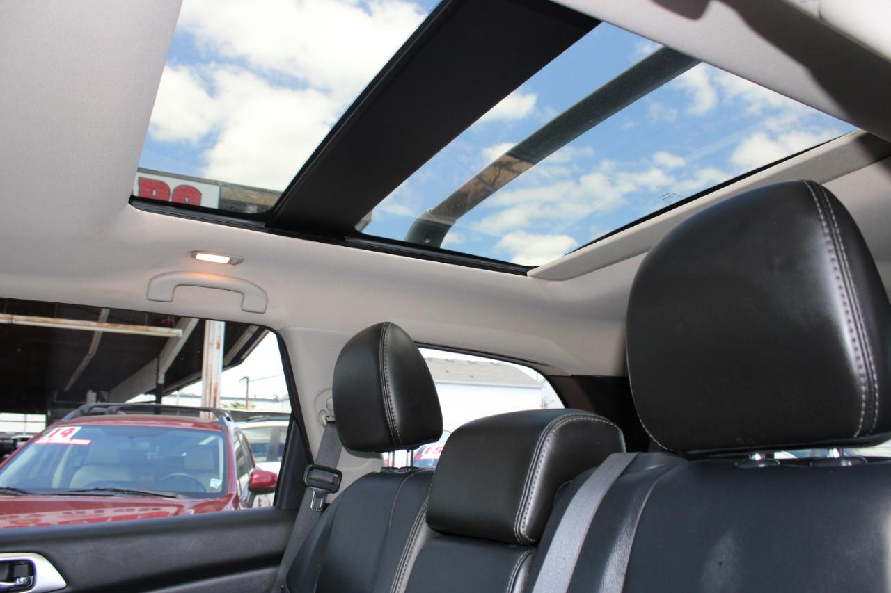 Nissan Pathfinder 4WD 4dr SL 2013