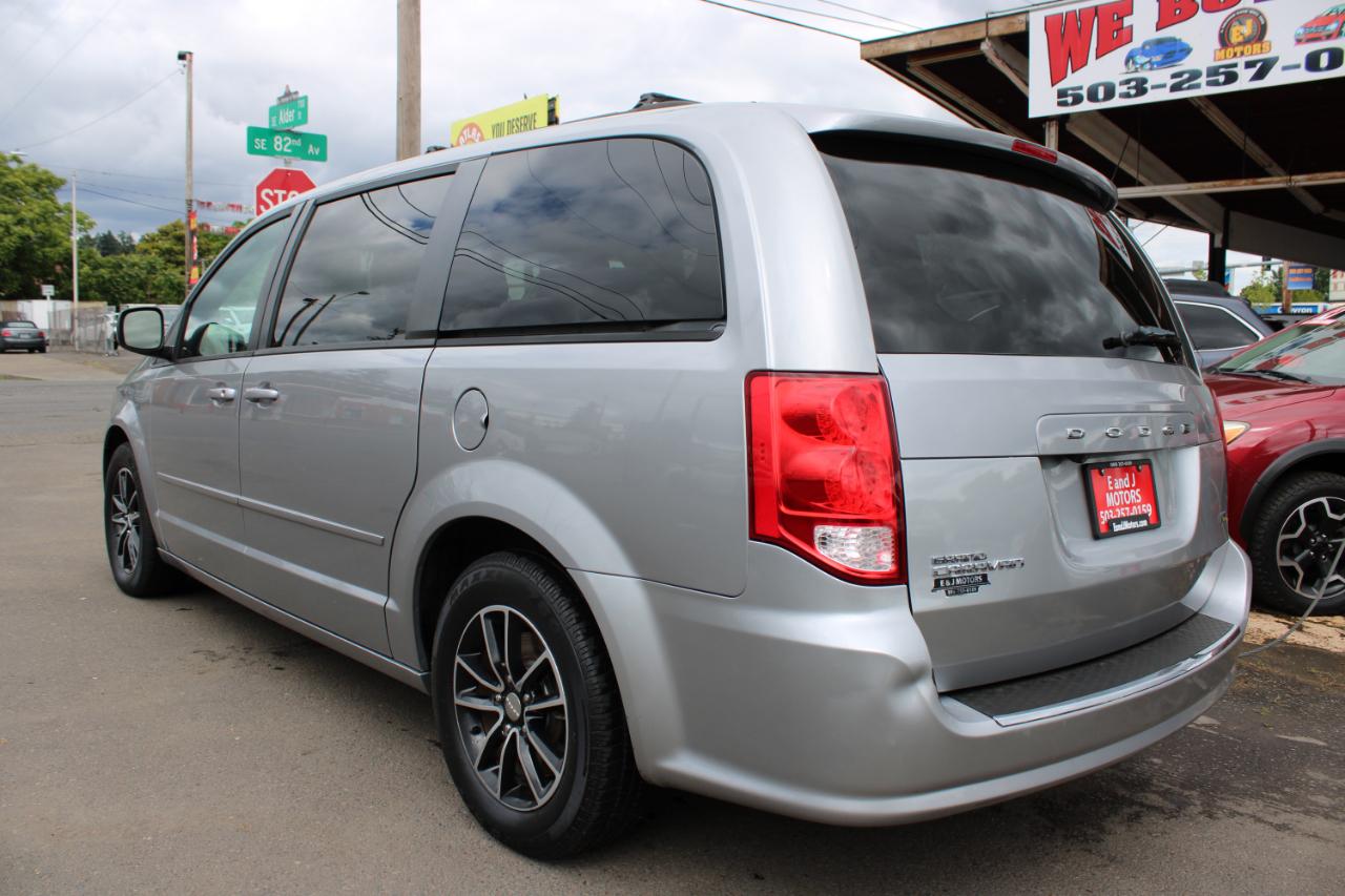 Dodge Grand Caravan 4dr Wgn R/T 2016