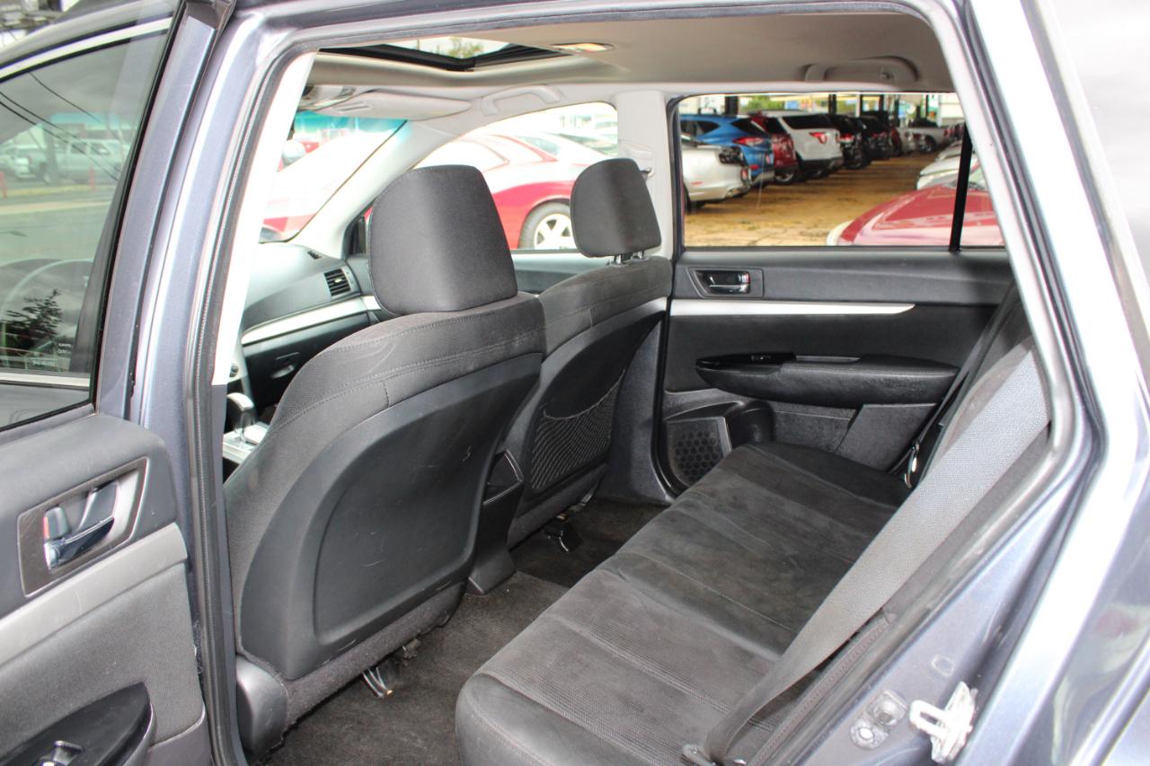 Subaru Outback 4dr Wgn H4 Auto 2.5i Premium 2014