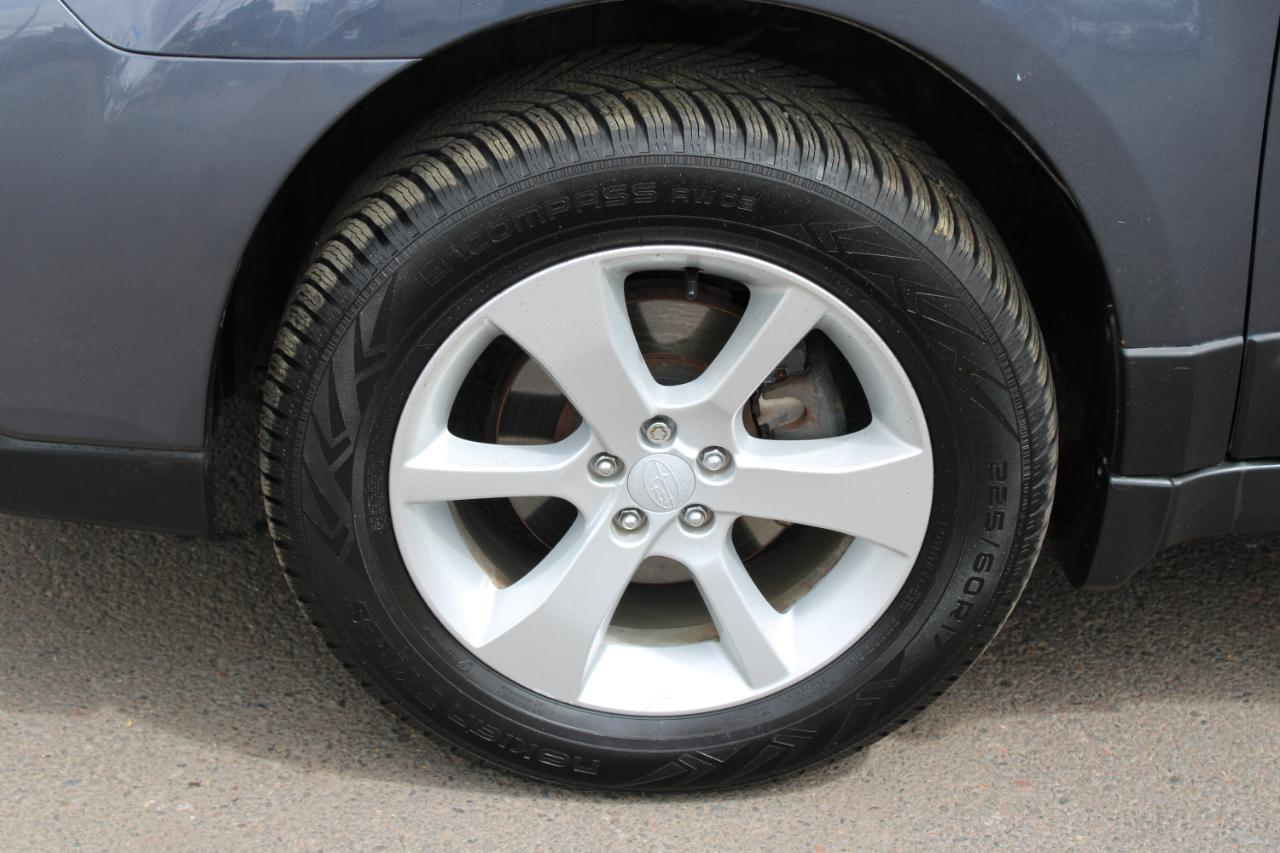 Subaru Outback 4dr Wgn H4 Auto 2.5i Premium 2014
