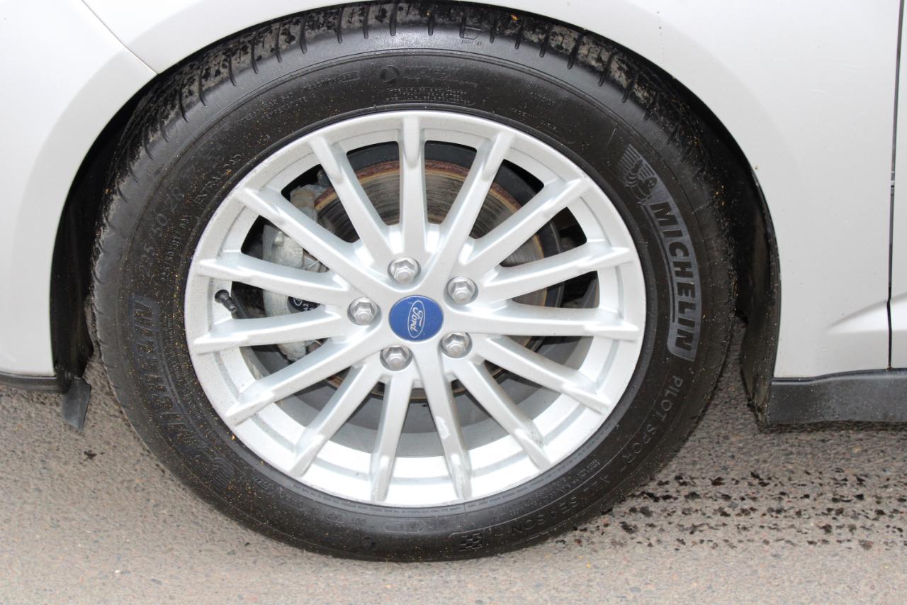 Ford C-Max Hybrid 5dr HB SEL 2013