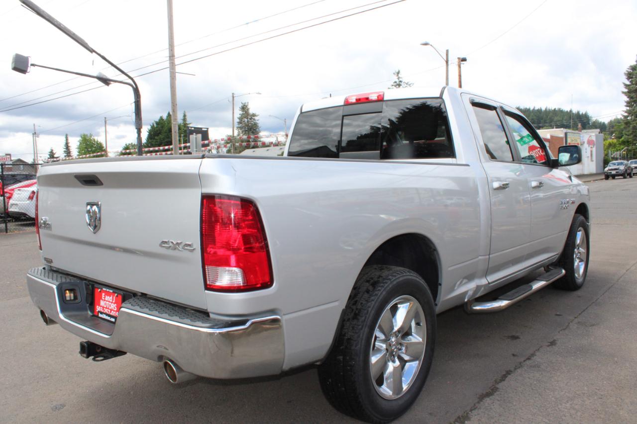 RAM 1500 4WD Quad Cab 140.5" Big Horn 2015