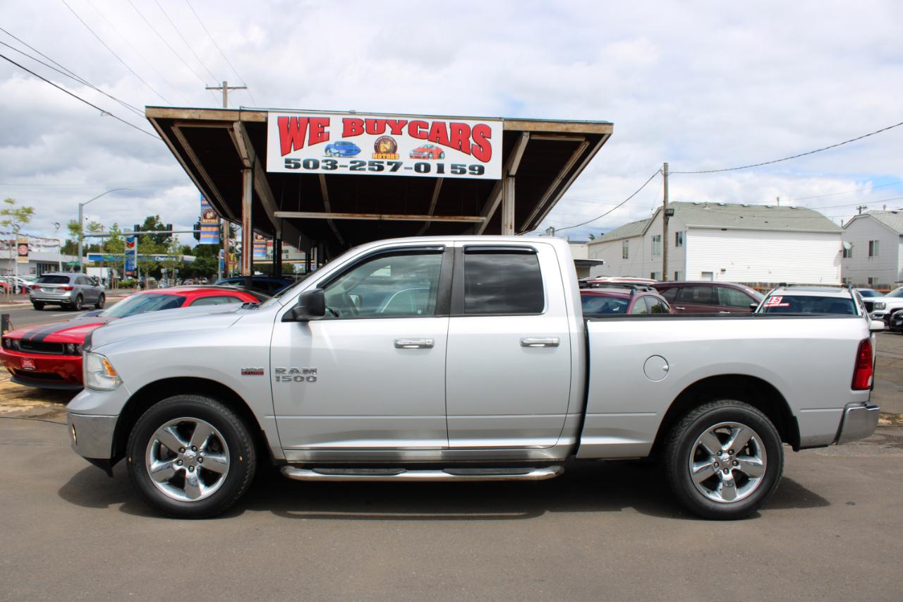 RAM 1500 4WD Quad Cab 140.5" Big Horn 2015