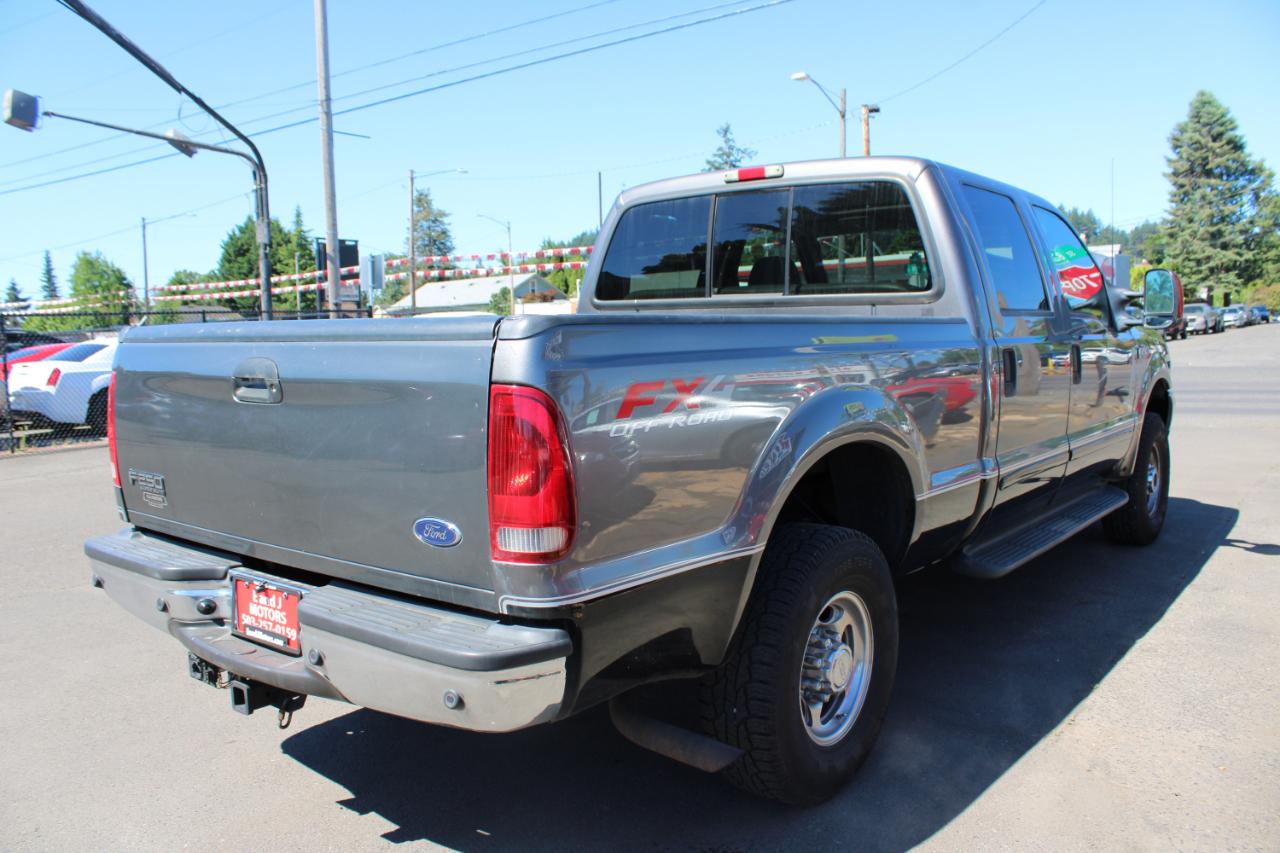 Ford Super Duty F-250 Crew Cab 156" Lariat 4WD 2003
