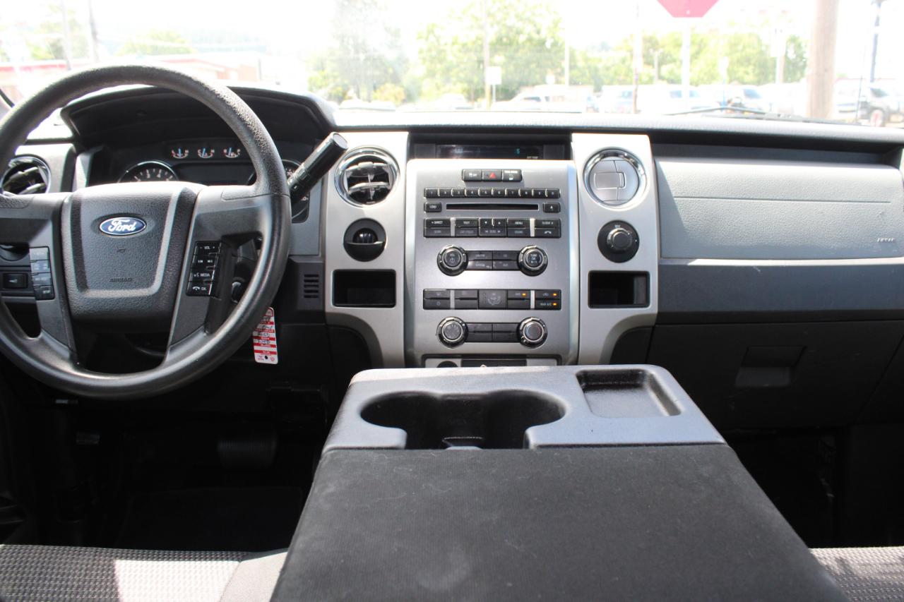 Ford F-150 2WD SuperCab 145" XLT 2011