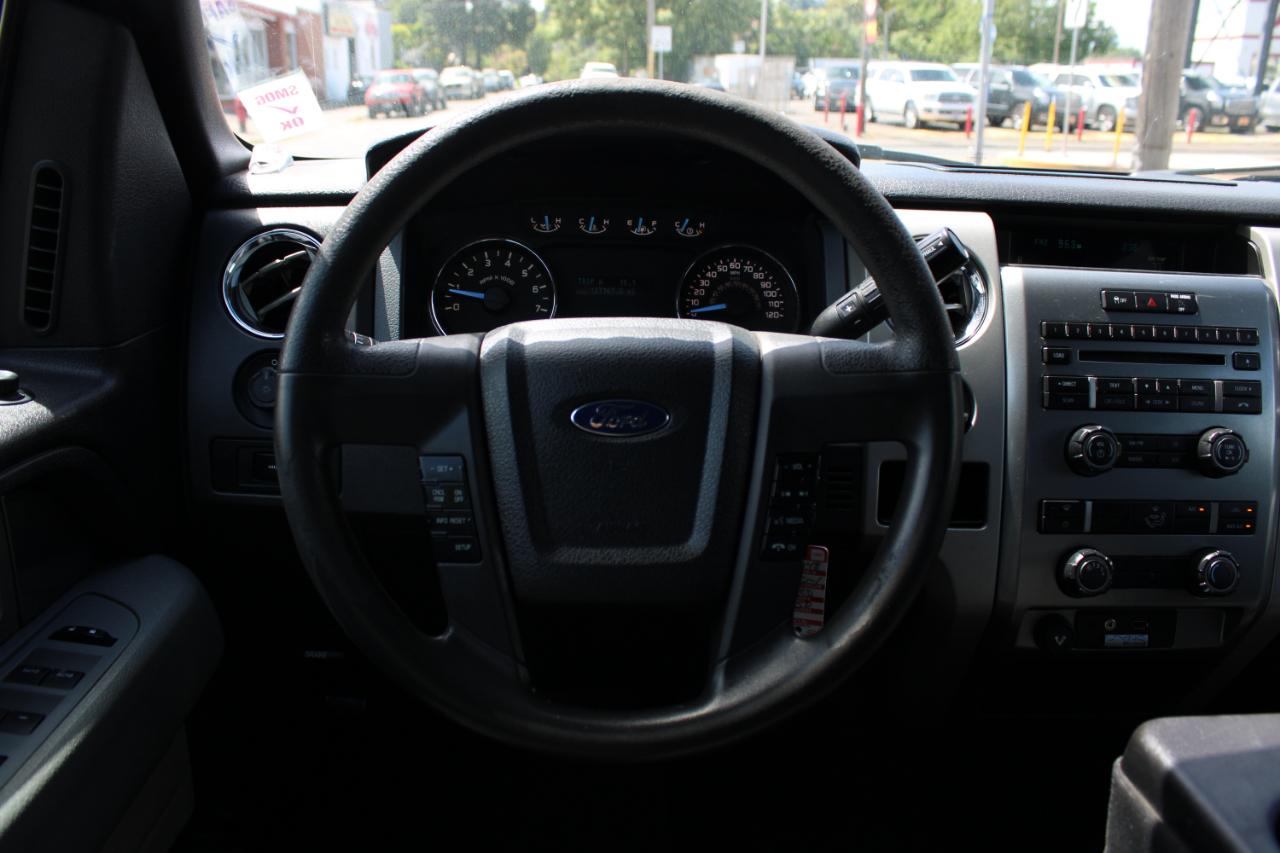 Ford F-150 2WD SuperCab 145" XLT 2011