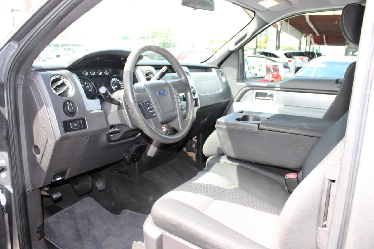Ford F-150 2WD SuperCab 145" XLT 2011