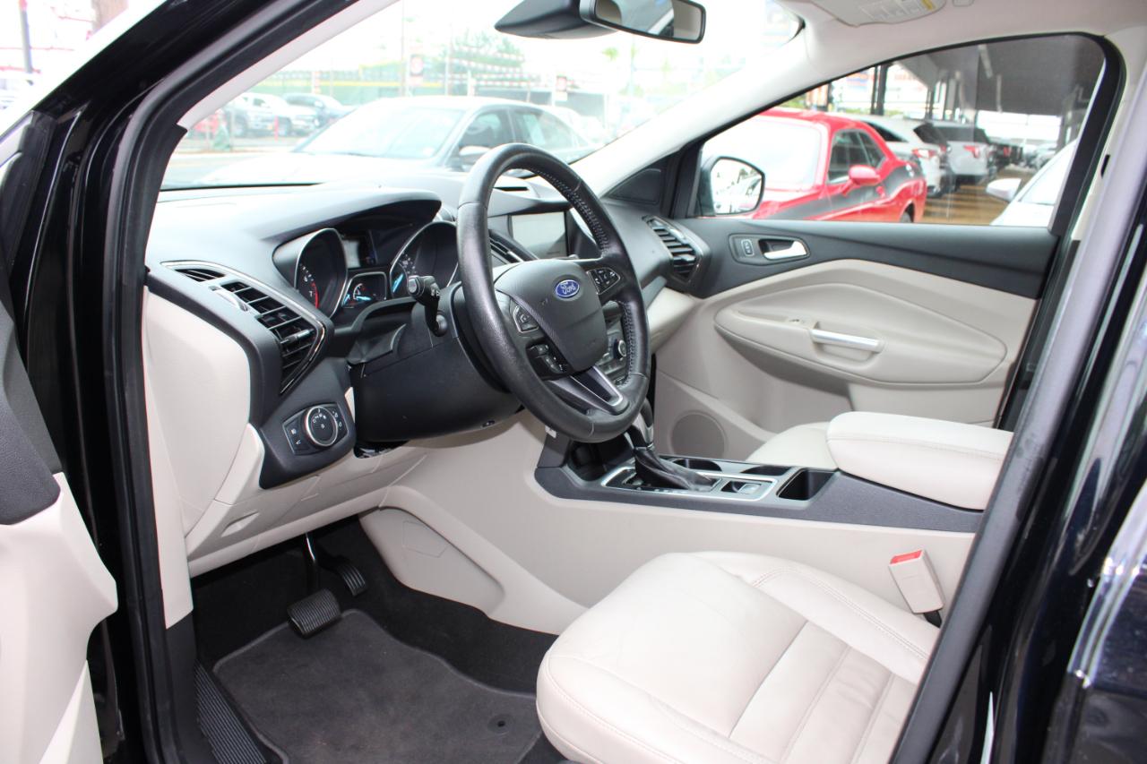 Ford Escape SEL 4WD 2018