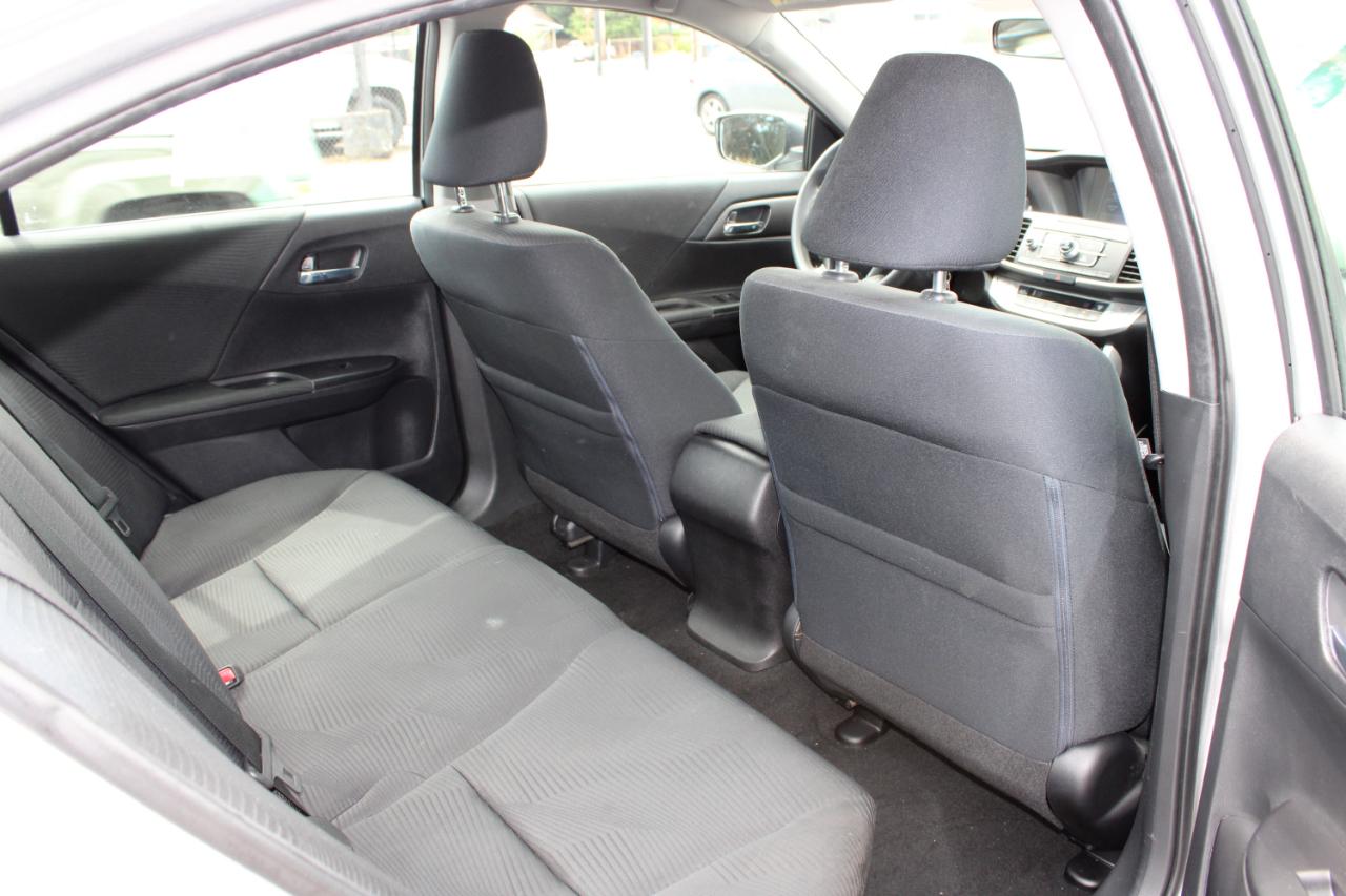 Honda Accord Sedan 4dr I4 CVT LX 2015