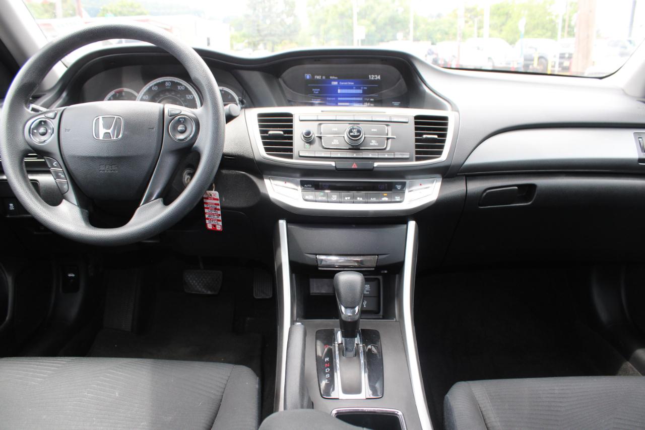Honda Accord Sedan 4dr I4 CVT LX 2015