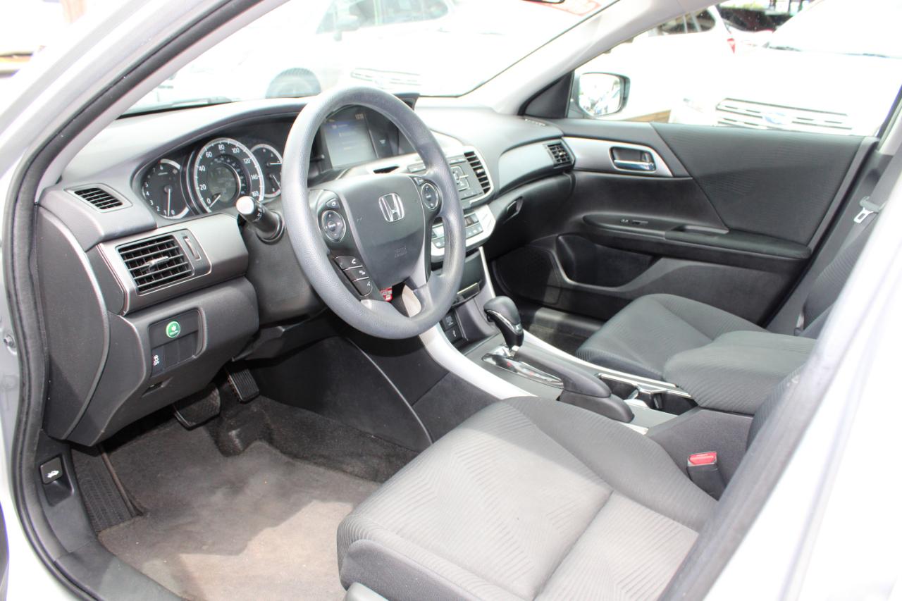 Honda Accord Sedan 4dr I4 CVT LX 2015