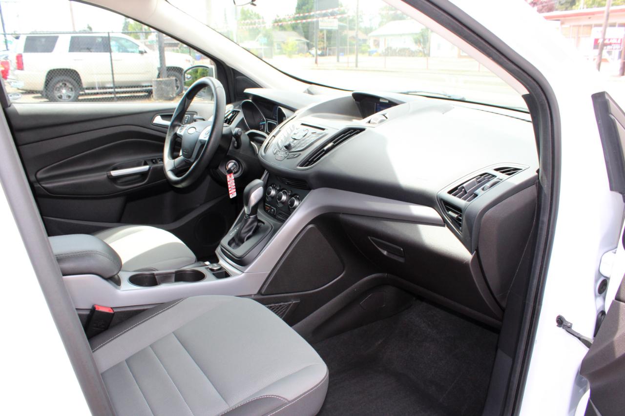 Ford Escape FWD 4dr SE 2015
