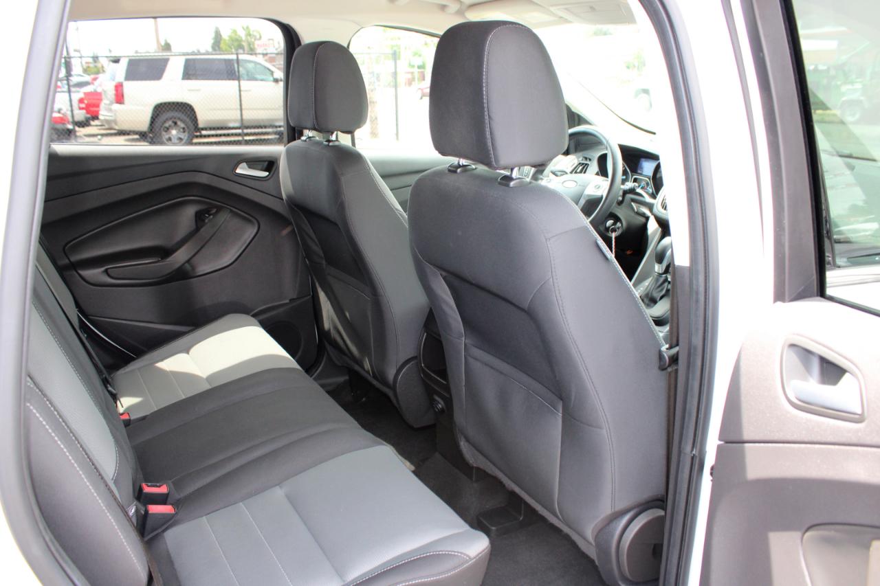 Ford Escape FWD 4dr SE 2015