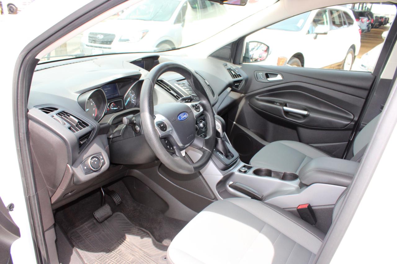 Ford Escape FWD 4dr SE 2015
