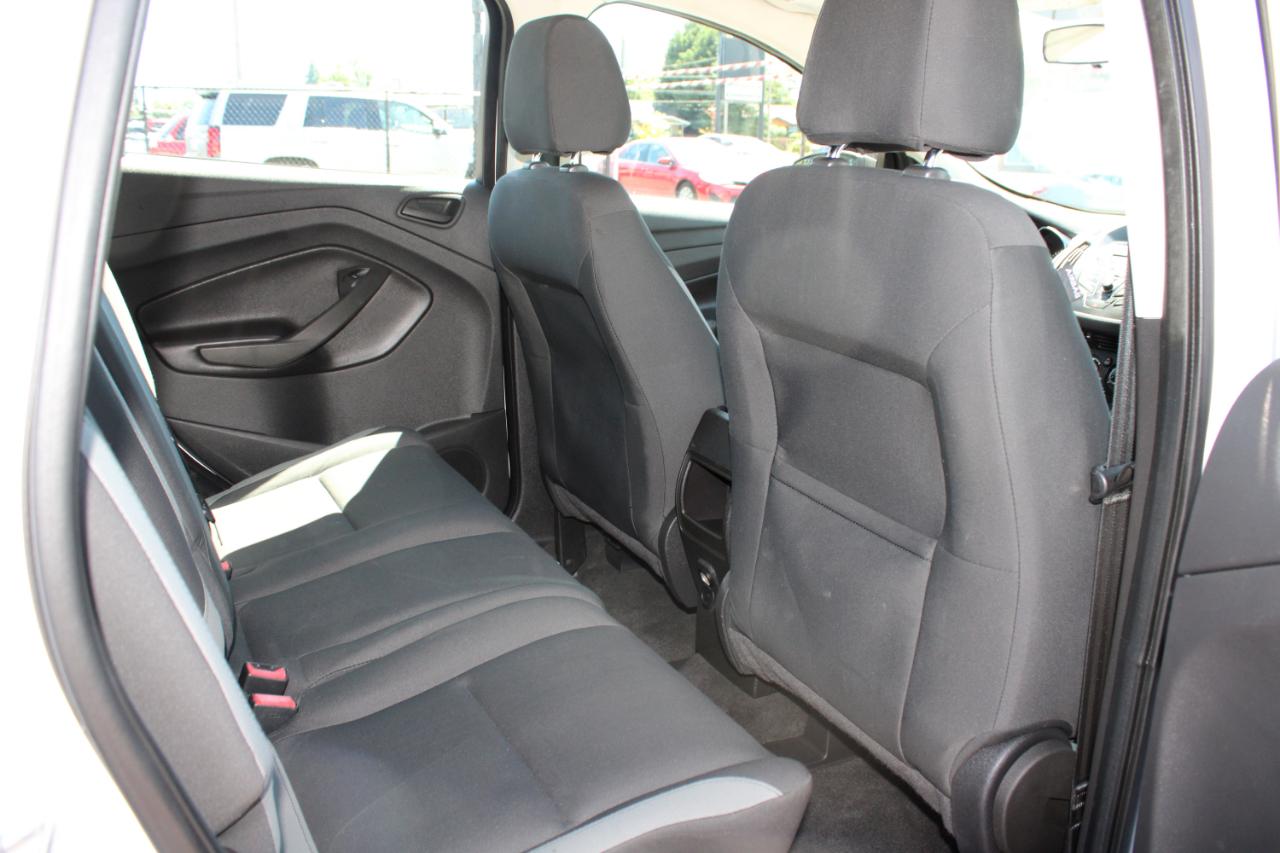 Ford Escape FWD 4dr S 2014
