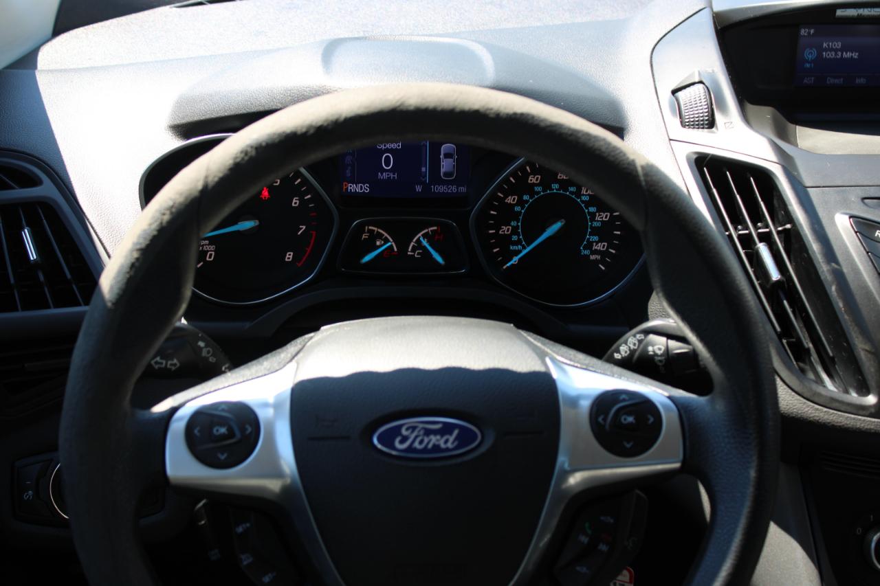 Ford Escape FWD 4dr S 2014
