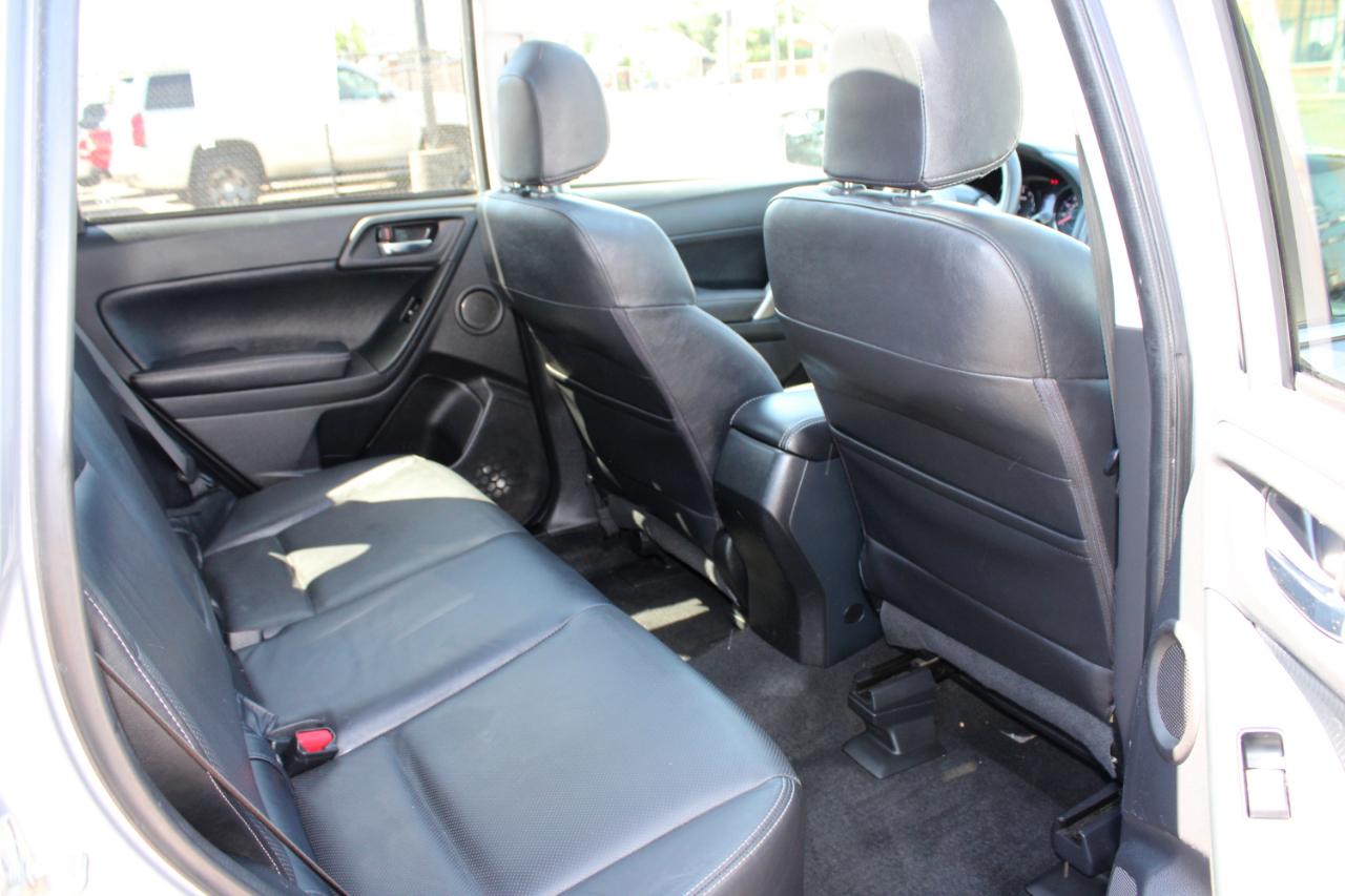 Subaru Forester 4dr Auto 2.5i Touring PZEV 2014