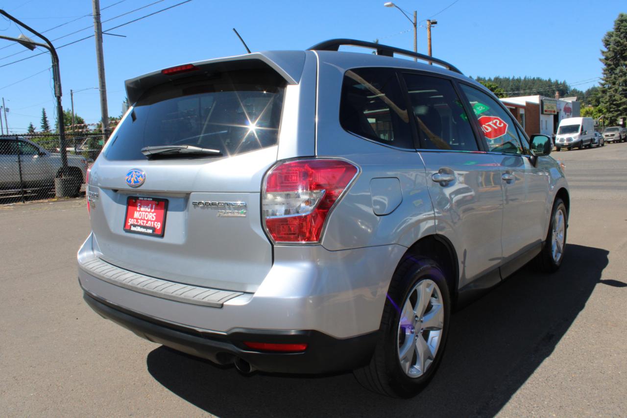 Subaru Forester 4dr Auto 2.5i Touring PZEV 2014