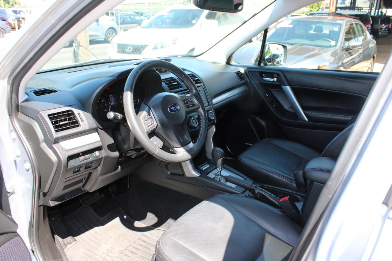 Subaru Forester 4dr Auto 2.5i Touring PZEV 2014