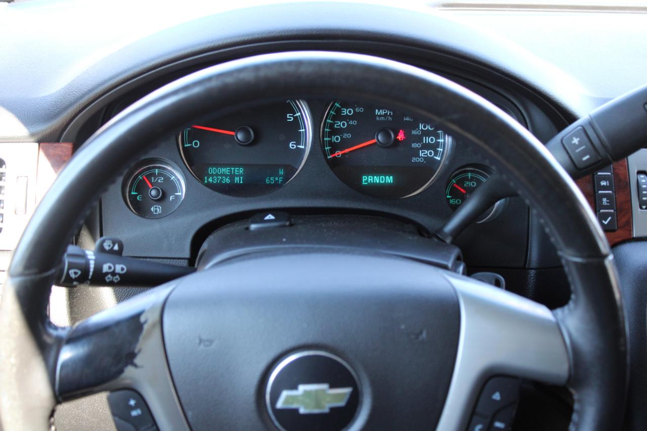 Chevrolet Tahoe 4WD 4dr 1500 LT 2013