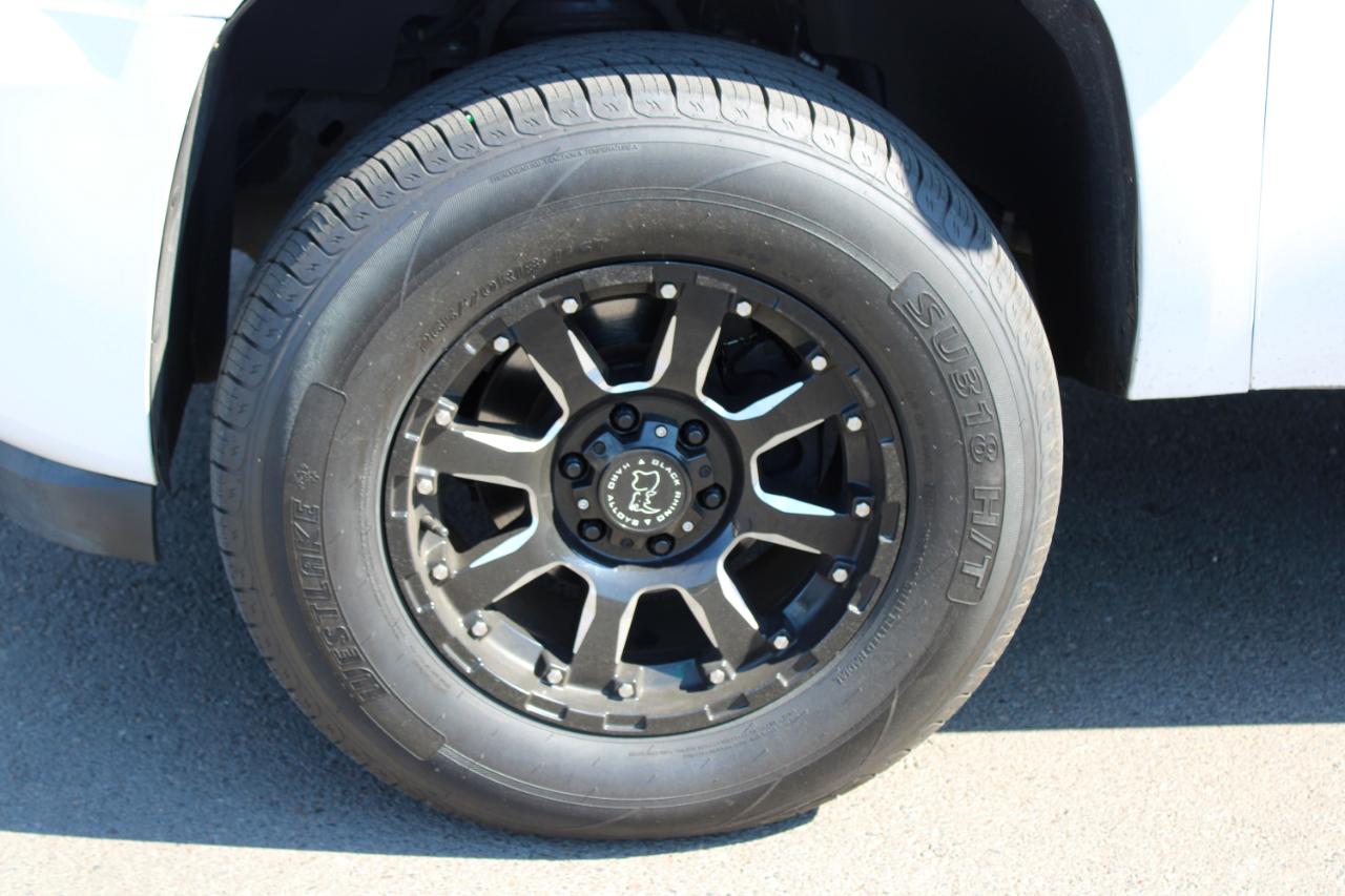 Chevrolet Tahoe 4WD 4dr 1500 LT 2013