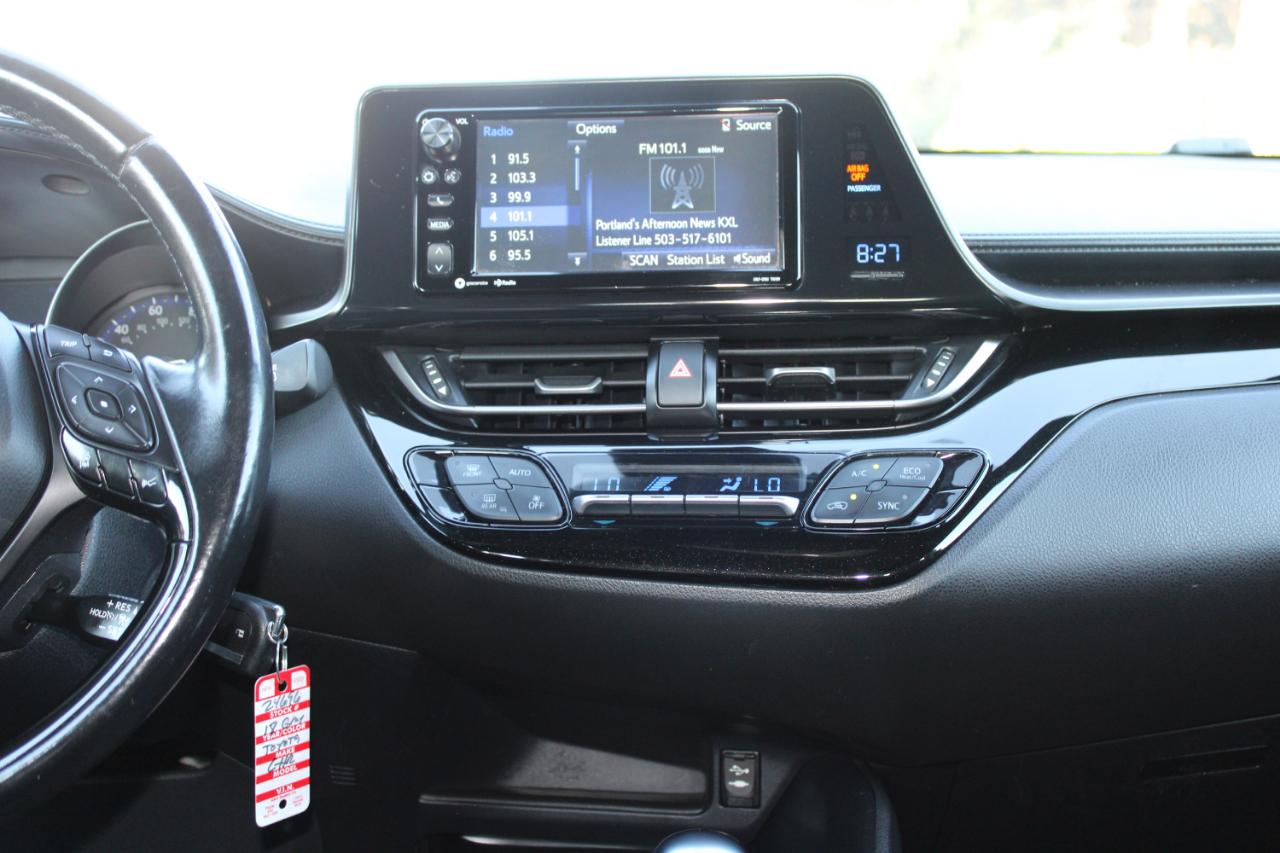 Toyota C-HR XLE FWD (Natl) 2018