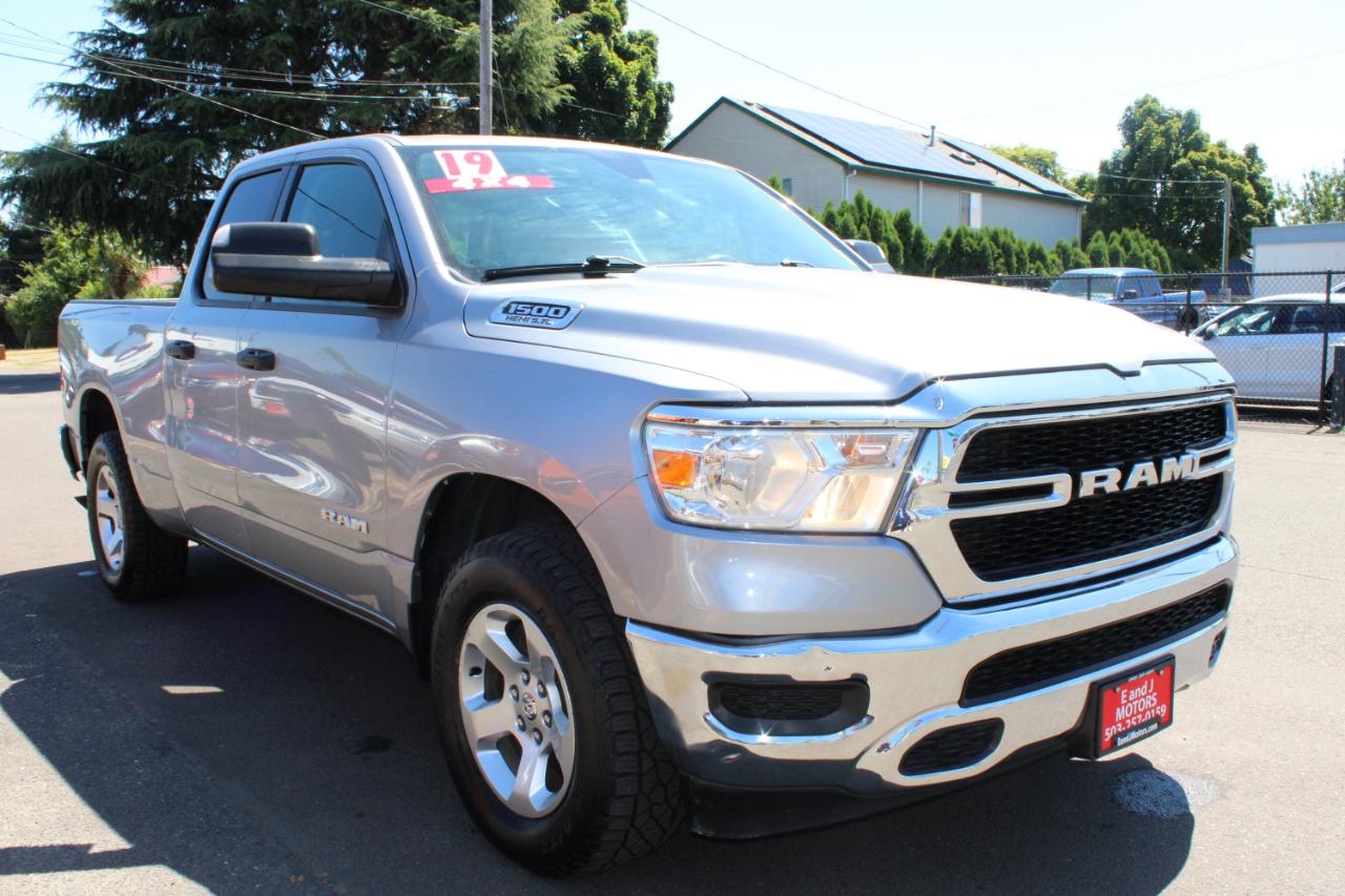 RAM 1500 Tradesman 4x4 Quad Cab 6'4" Box 2019