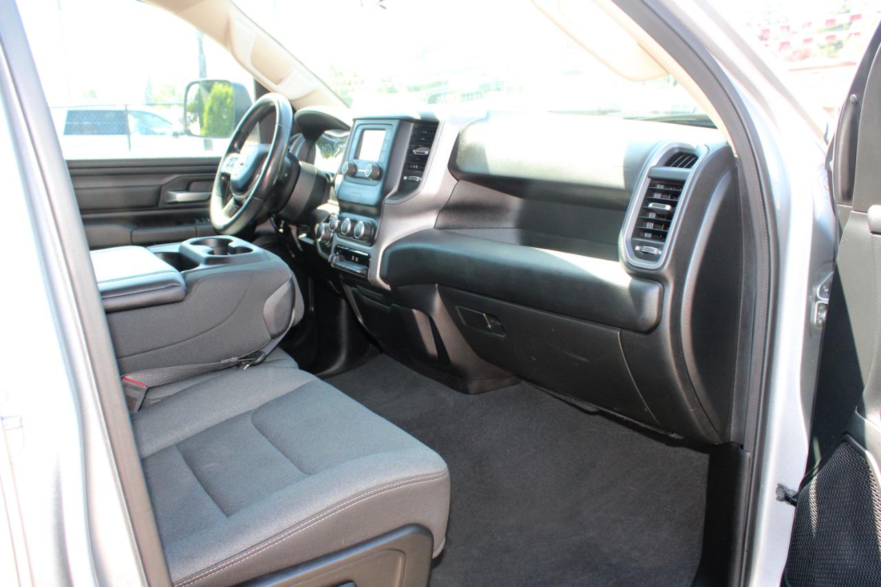 RAM 1500 Tradesman 4x4 Quad Cab 6'4" Box 2019