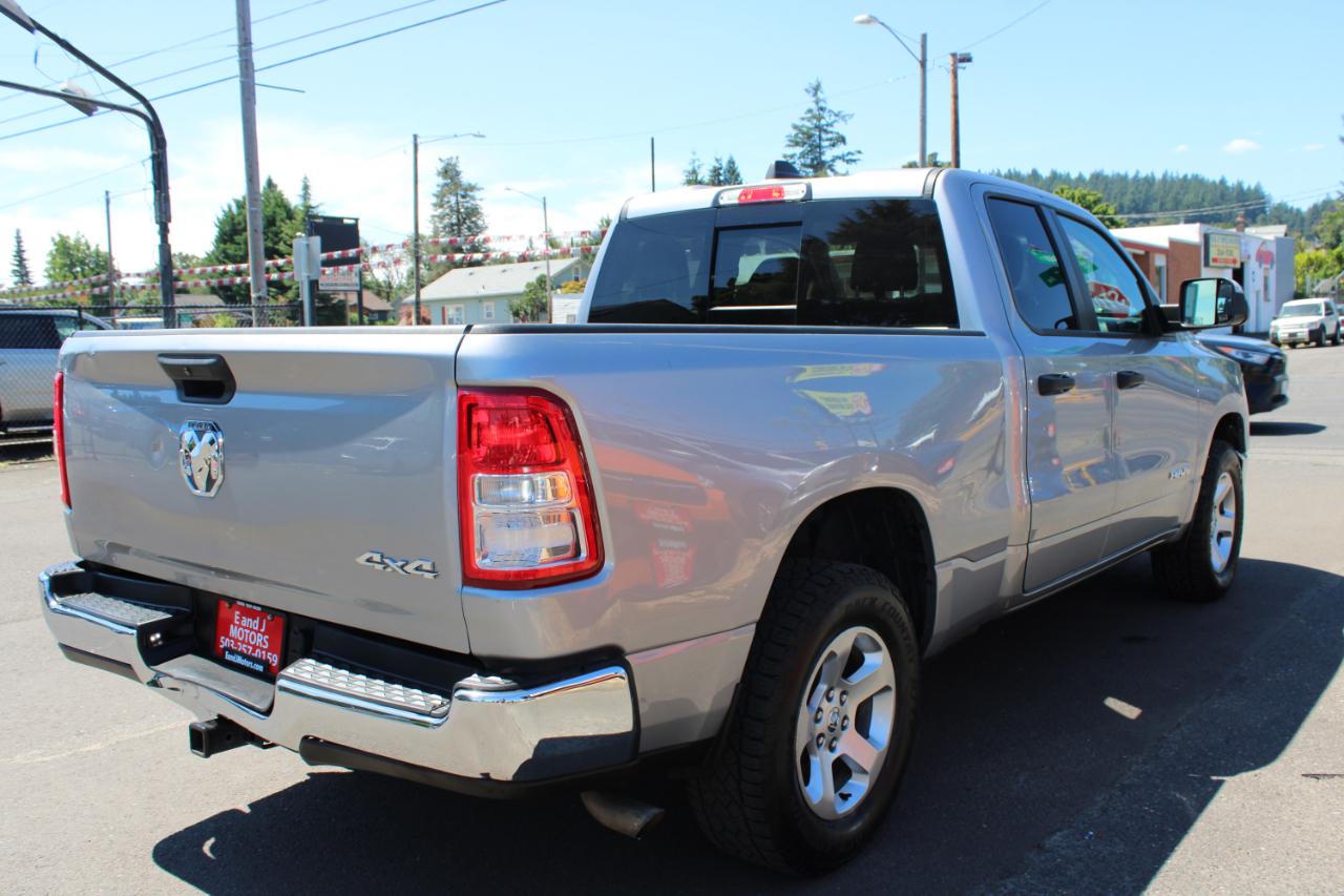 RAM 1500 Tradesman 4x4 Quad Cab 6'4" Box 2019