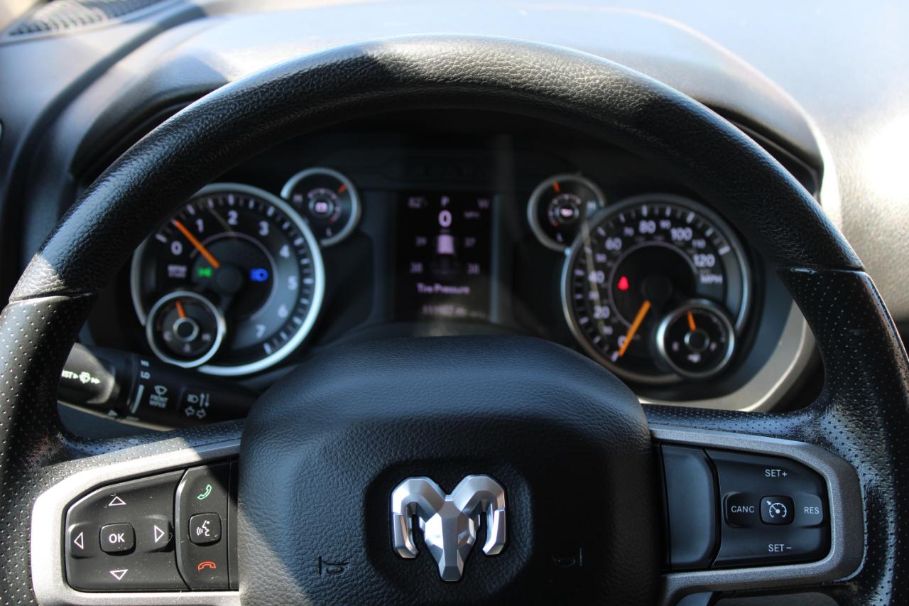 RAM 1500 Tradesman 4x4 Quad Cab 6'4" Box 2019