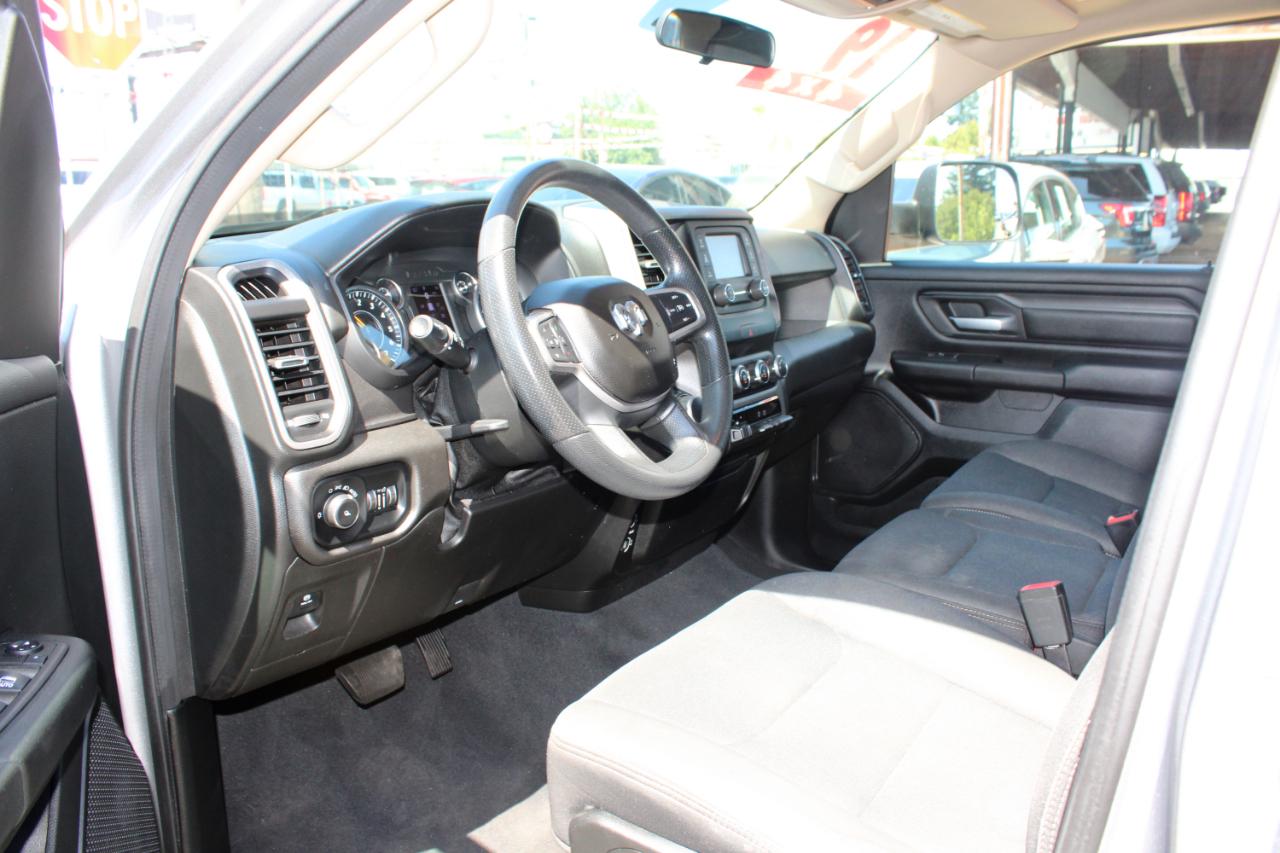 RAM 1500 Tradesman 4x4 Quad Cab 6'4" Box 2019