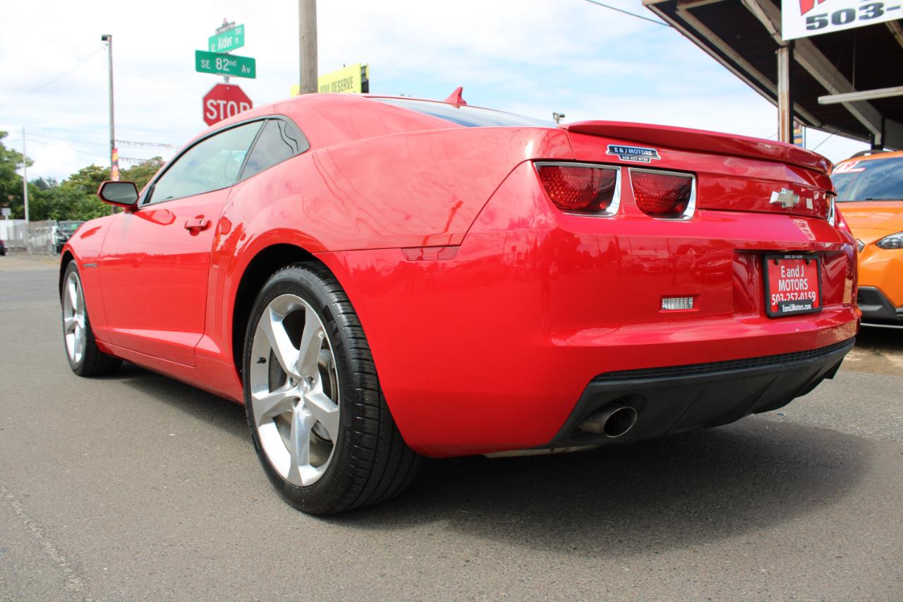 Chevrolet Camaro 2dr Cpe RS 2013
