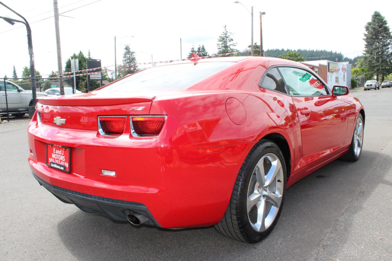 Chevrolet Camaro 2dr Cpe RS 2013