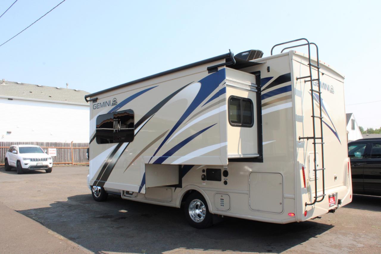 Ford Transit Cutaway T-350 AWD DRW 138" WB 11000 GVWR 2021