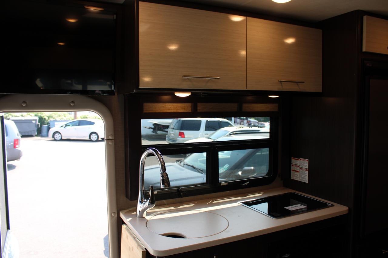 Ford Transit Cutaway T-350 AWD DRW 138" WB 11000 GVWR 2021