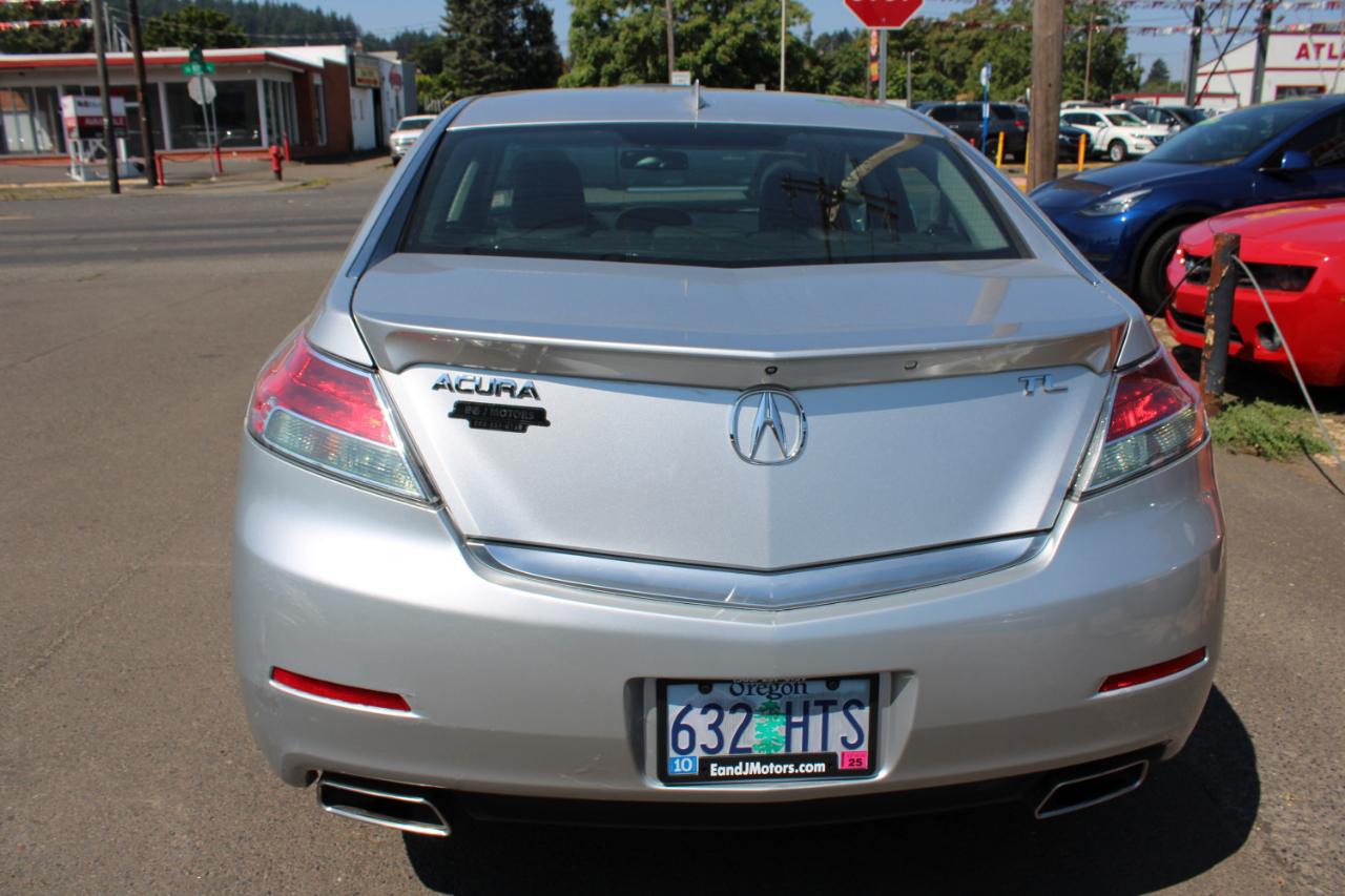 Acura TL 4dr Sdn Auto 2WD Tech 2012