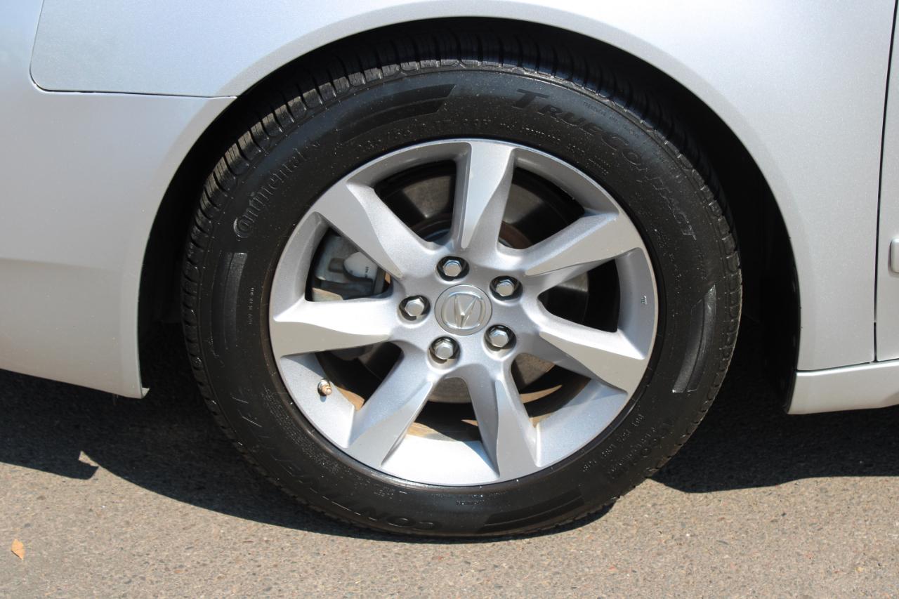 Acura TL 4dr Sdn Auto 2WD Tech 2012