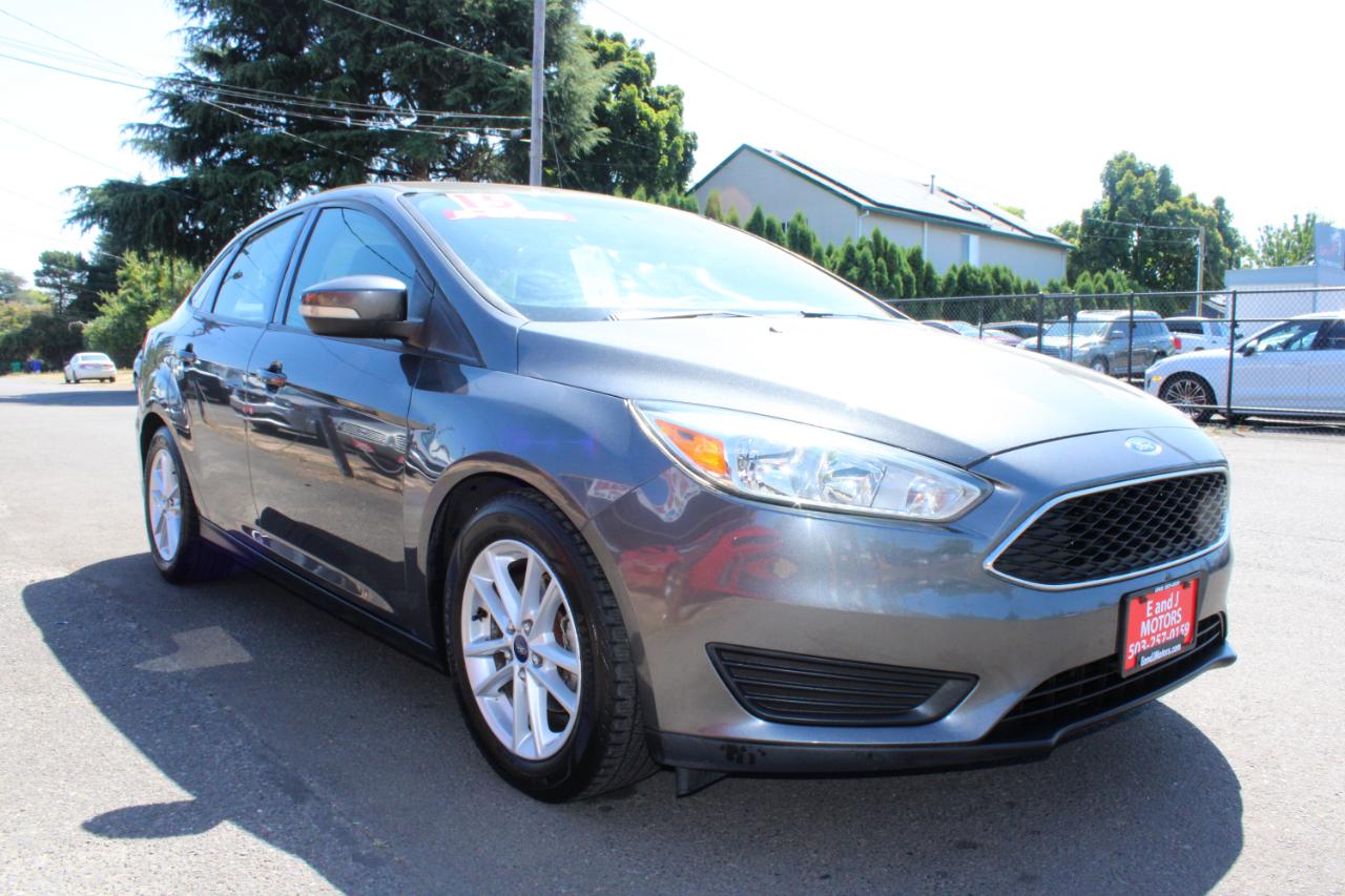 Ford Focus 4dr Sdn SE 2015