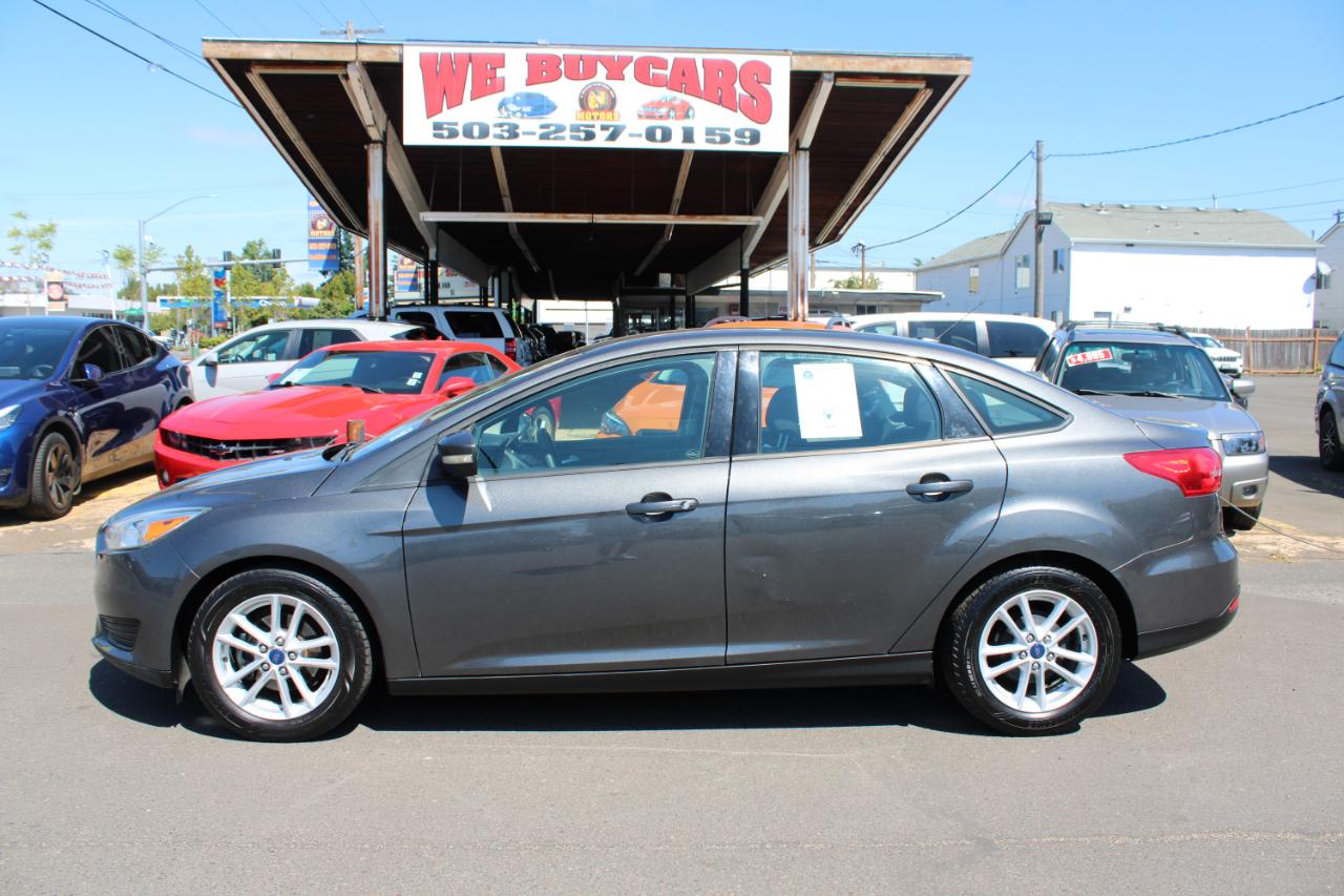 Ford Focus 4dr Sdn SE 2015