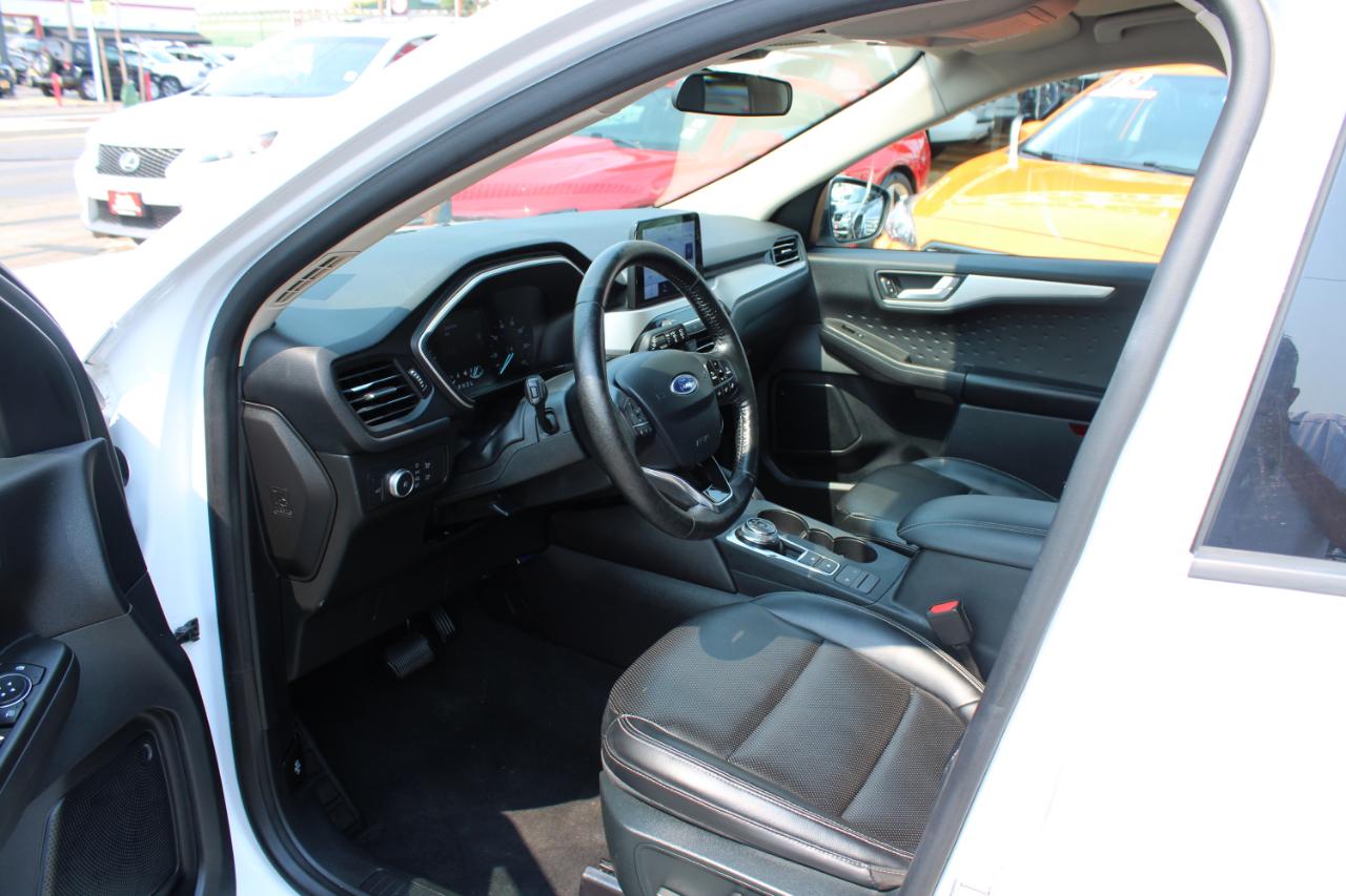 Ford Escape SEL FWD 2020