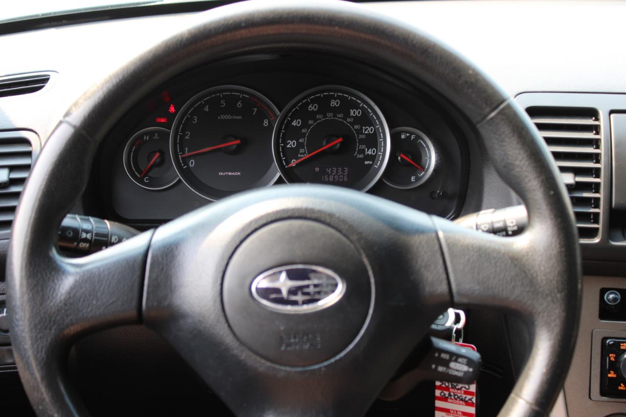 Subaru Legacy Wagon 4dr H4 MT Outback Basic 2007