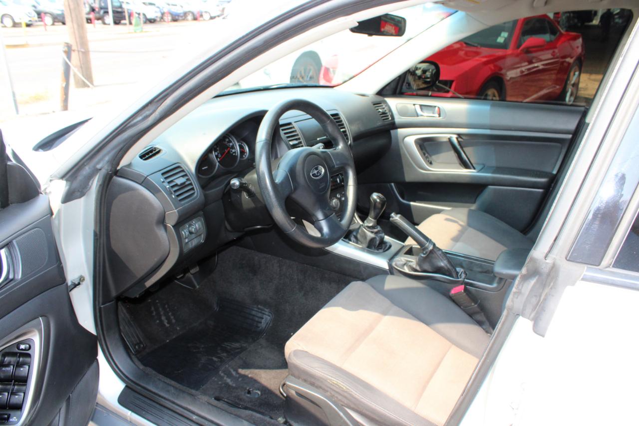 Subaru Legacy Wagon 4dr H4 MT Outback Basic 2007