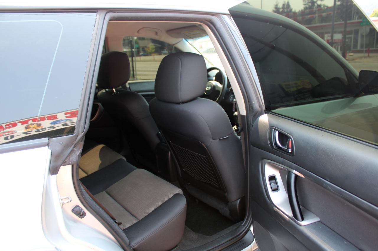 Subaru Legacy Wagon 4dr H4 MT Outback Basic 2007