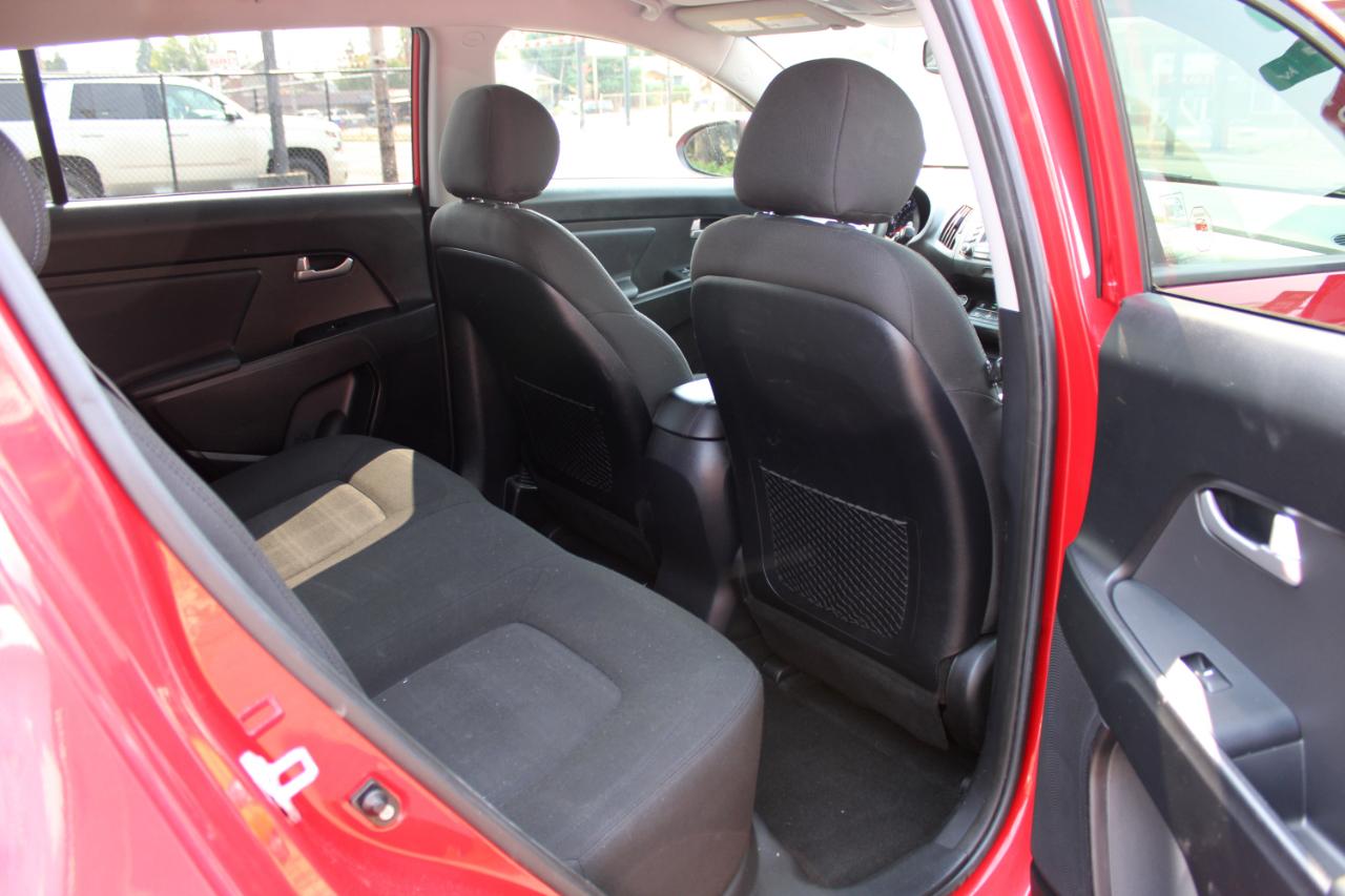Kia Sportage 2WD 4dr LX 2012