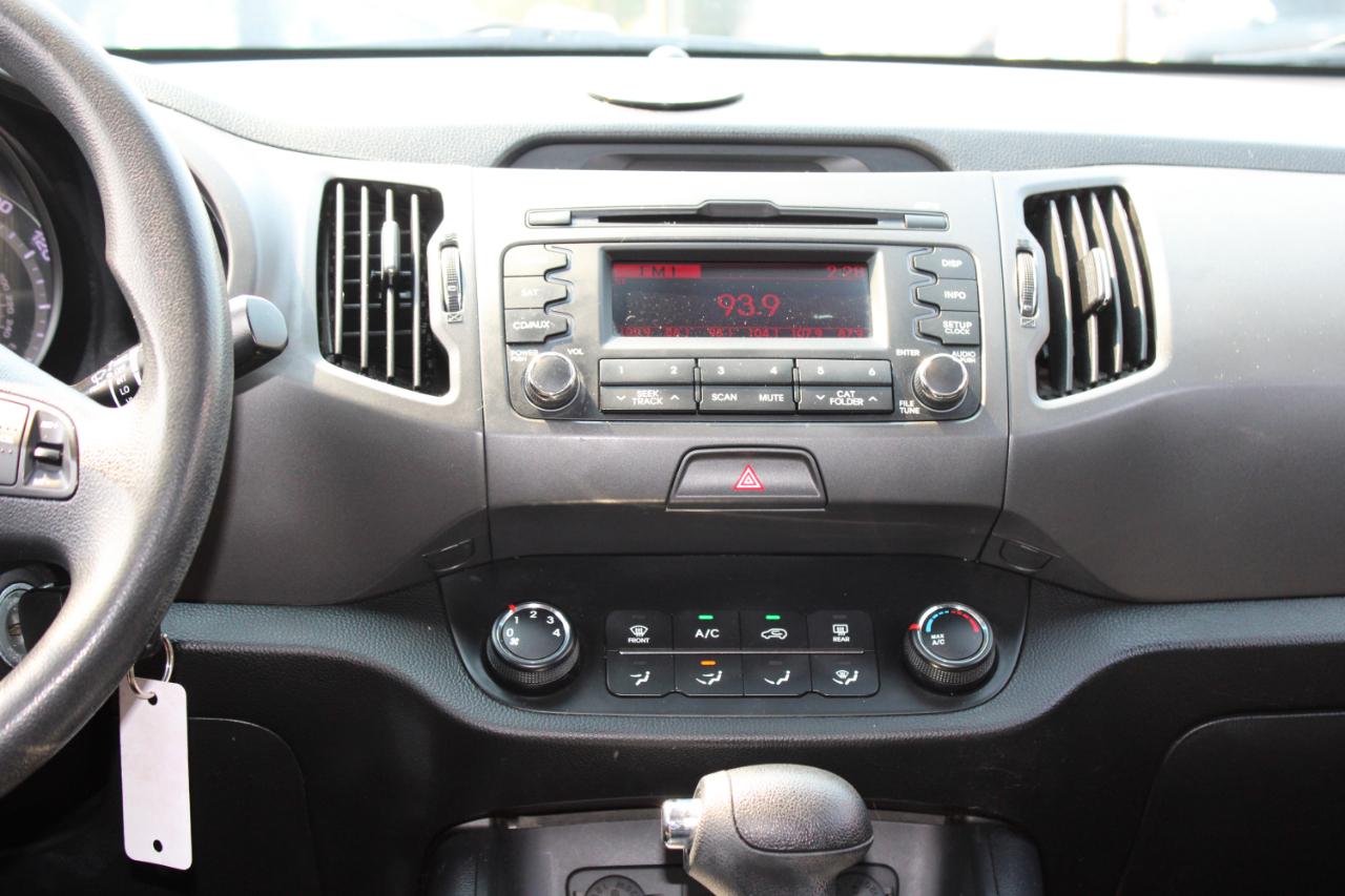 Kia Sportage 2WD 4dr LX 2012