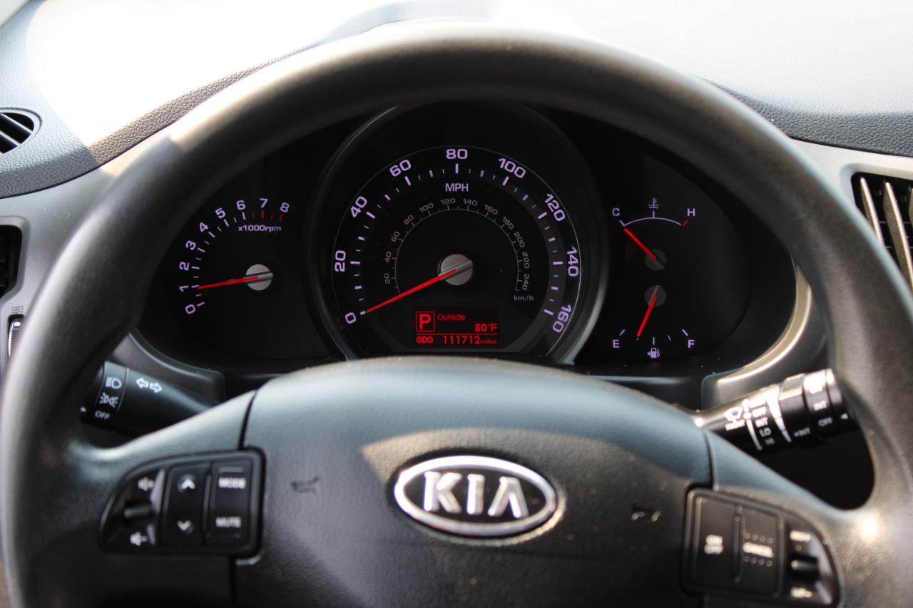 Kia Sportage 2WD 4dr LX 2012