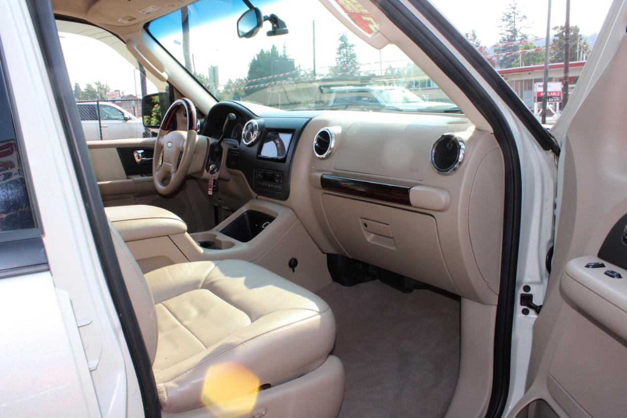 Ford Expedition 5.4L Limited 2005