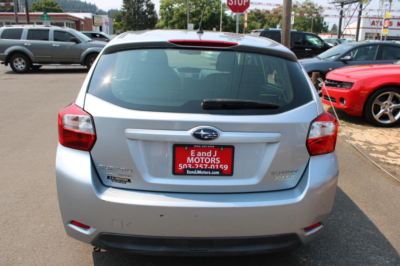 Subaru Impreza Wagon 5dr Auto 2.0i Premium 2014