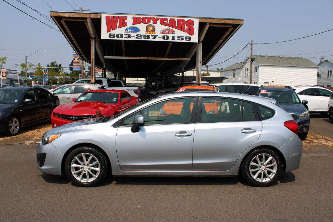 Subaru Impreza Wagon 5dr Auto 2.0i Premium 2014